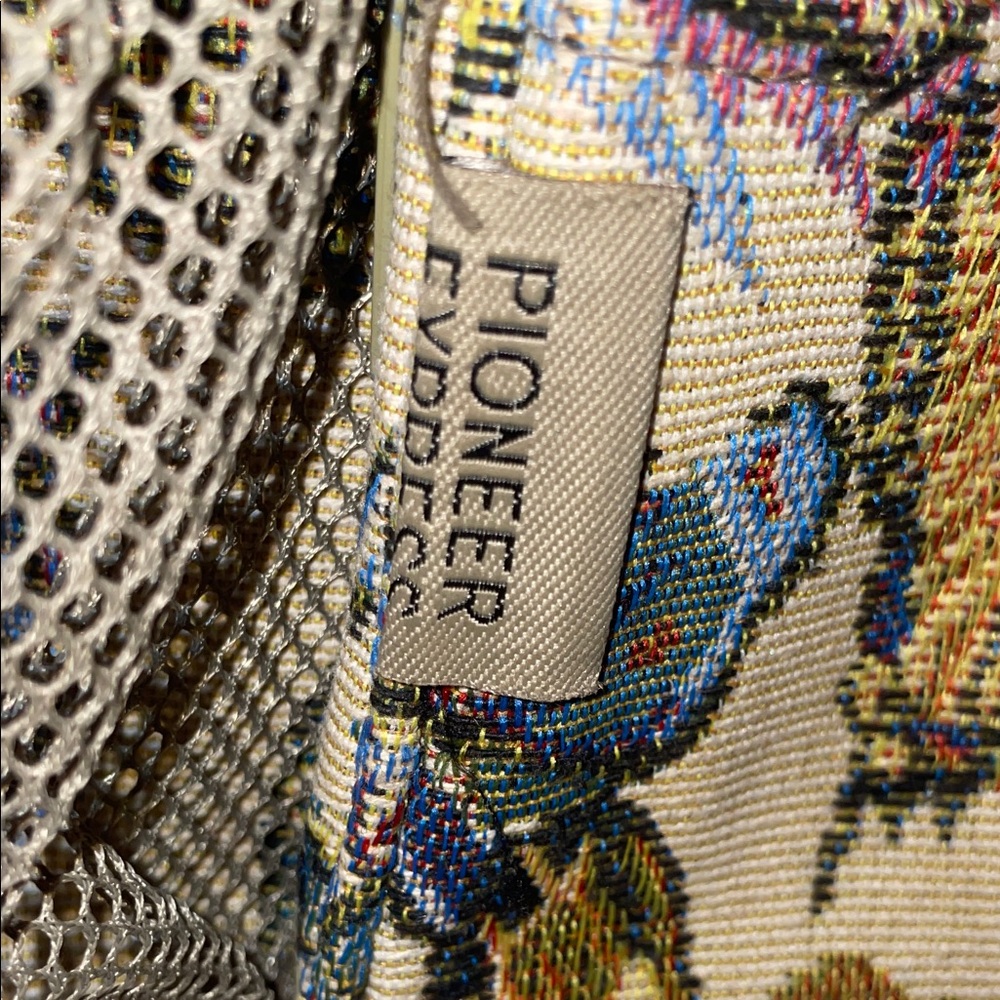 PIONEER Express Multicolor Tapestry Bag - Picture 2 of 10